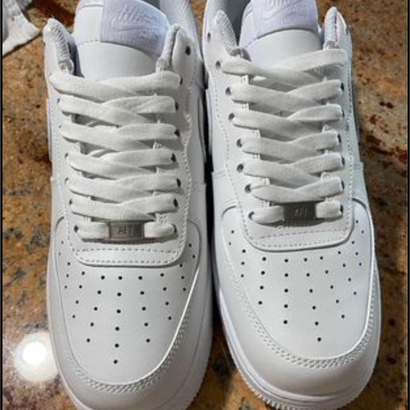 air forces white size 10